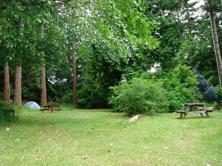 Hornby Island Ford's Cove Marina Cottages & Camping